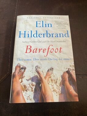 Elin Hilderbrand Barefoot Paperback Contemporary Women Fiction Novel